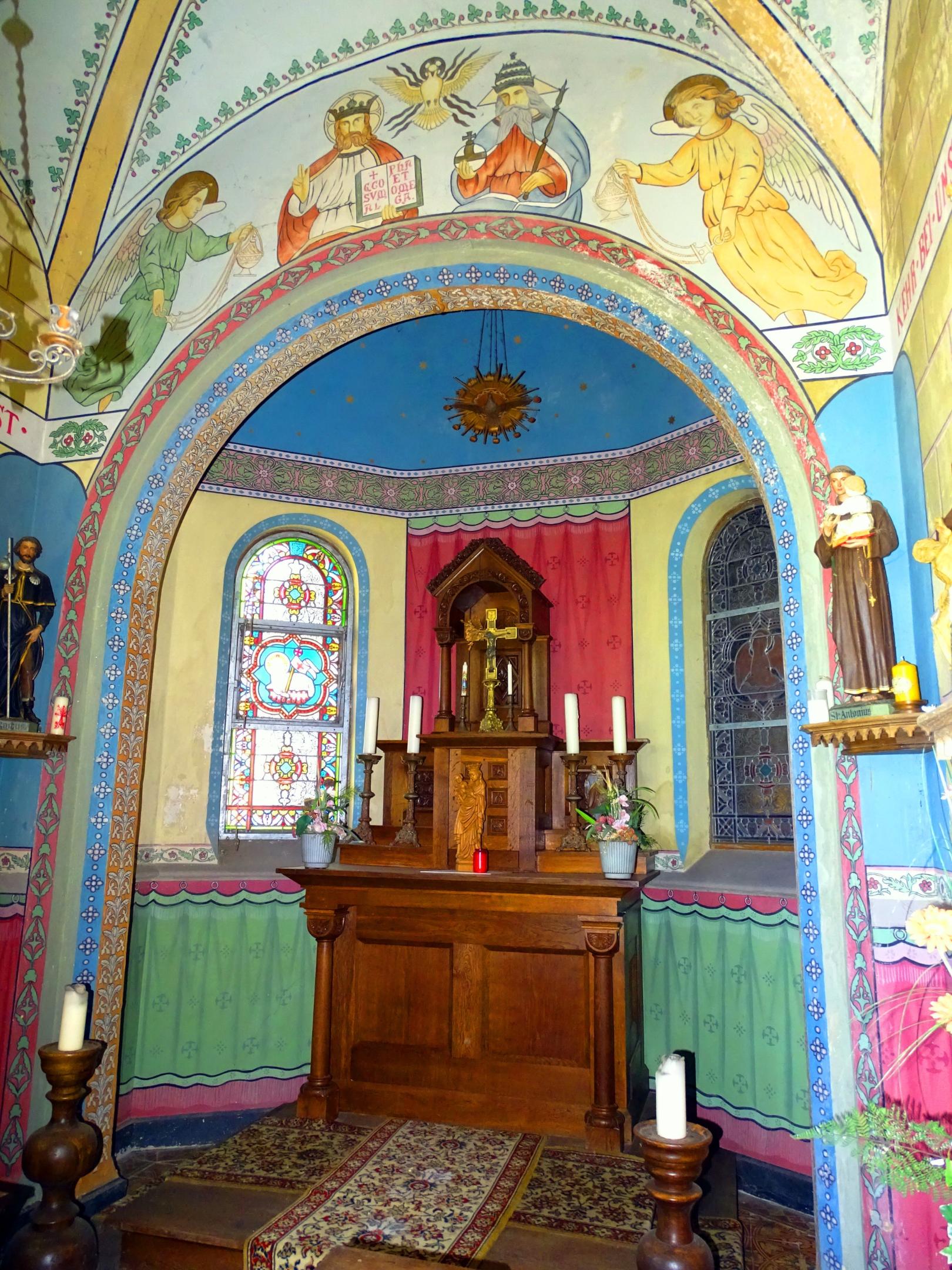 Altar mit Bogen (c) Heinz Koch
